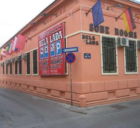 Family Top Rooms Bela Lada Sobe Novi Sad Phòng bức ảnh