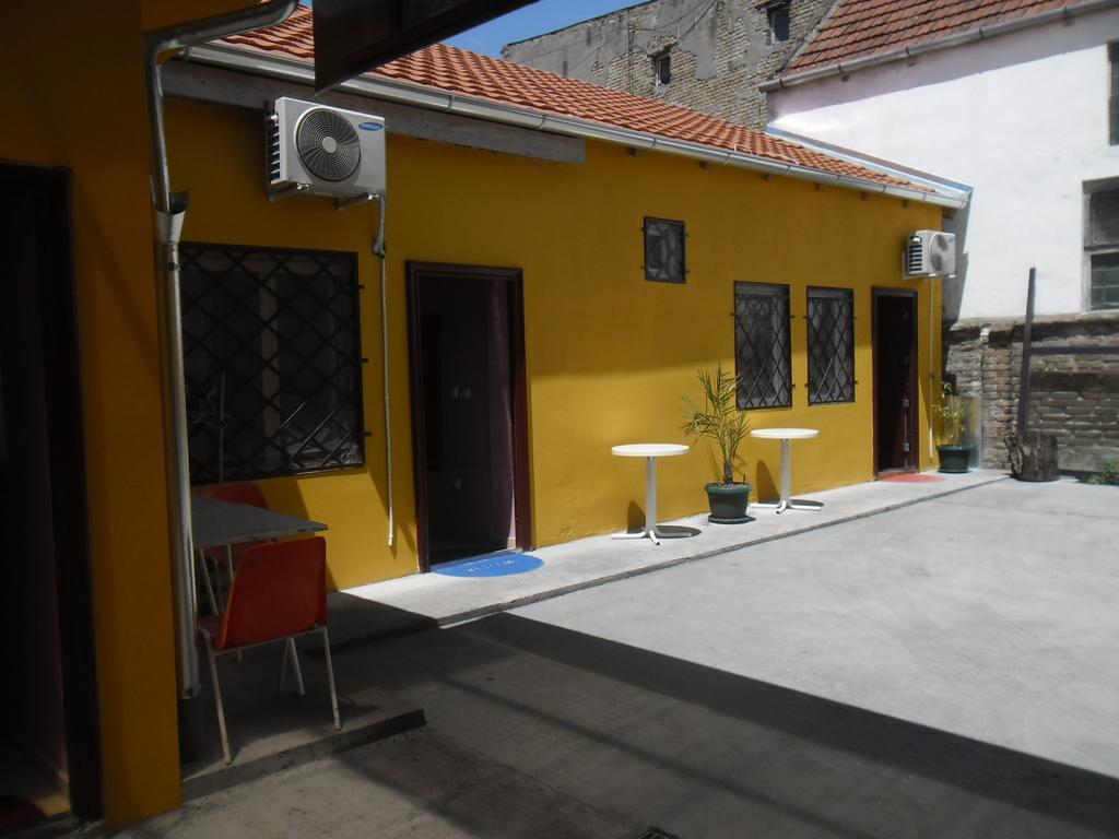 Family Top Rooms Bela Lada Sobe Novi Sad Ngoại thất bức ảnh